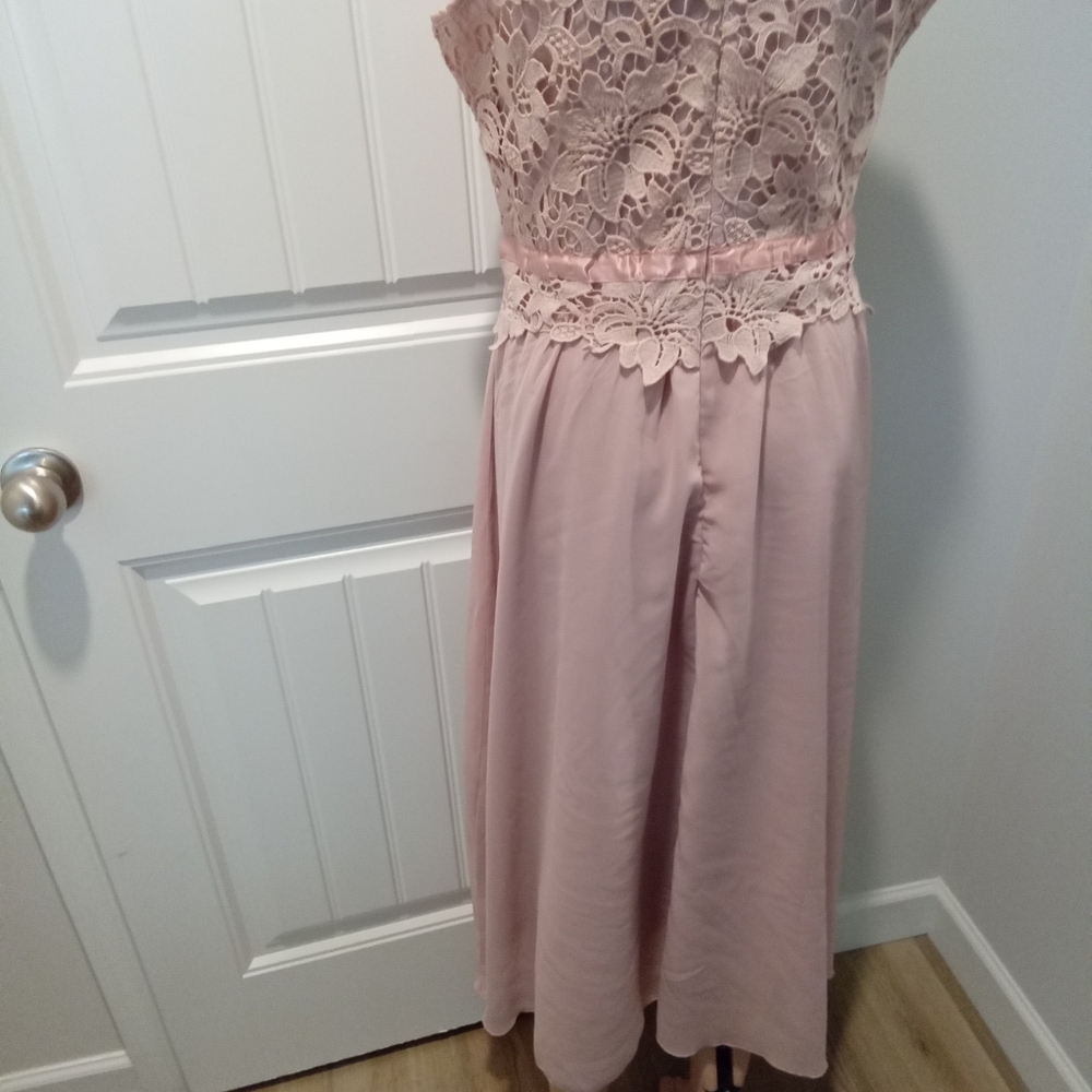 Elegant Pink Lace Dress Size L NWT Wedding, Formal - Picture 9 of 10